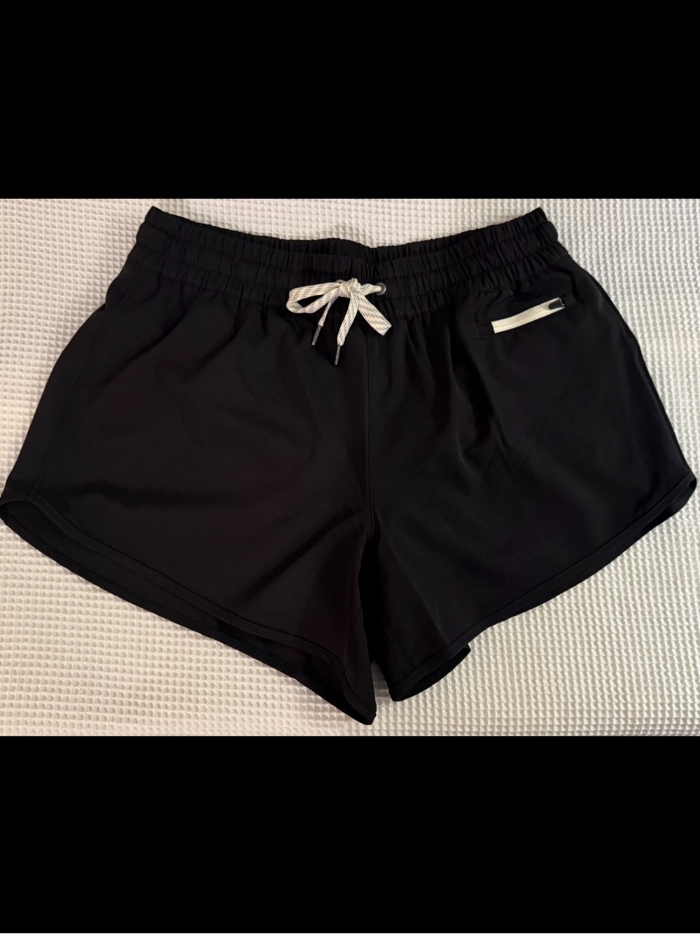 VUORI Clementine shorts 4in inseam